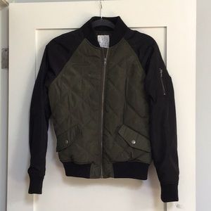 Full Tilt Quilted Bomber Jacker
